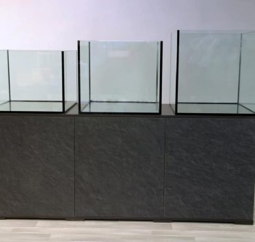 CUBE Black, 3 cube fish tank and cabinet